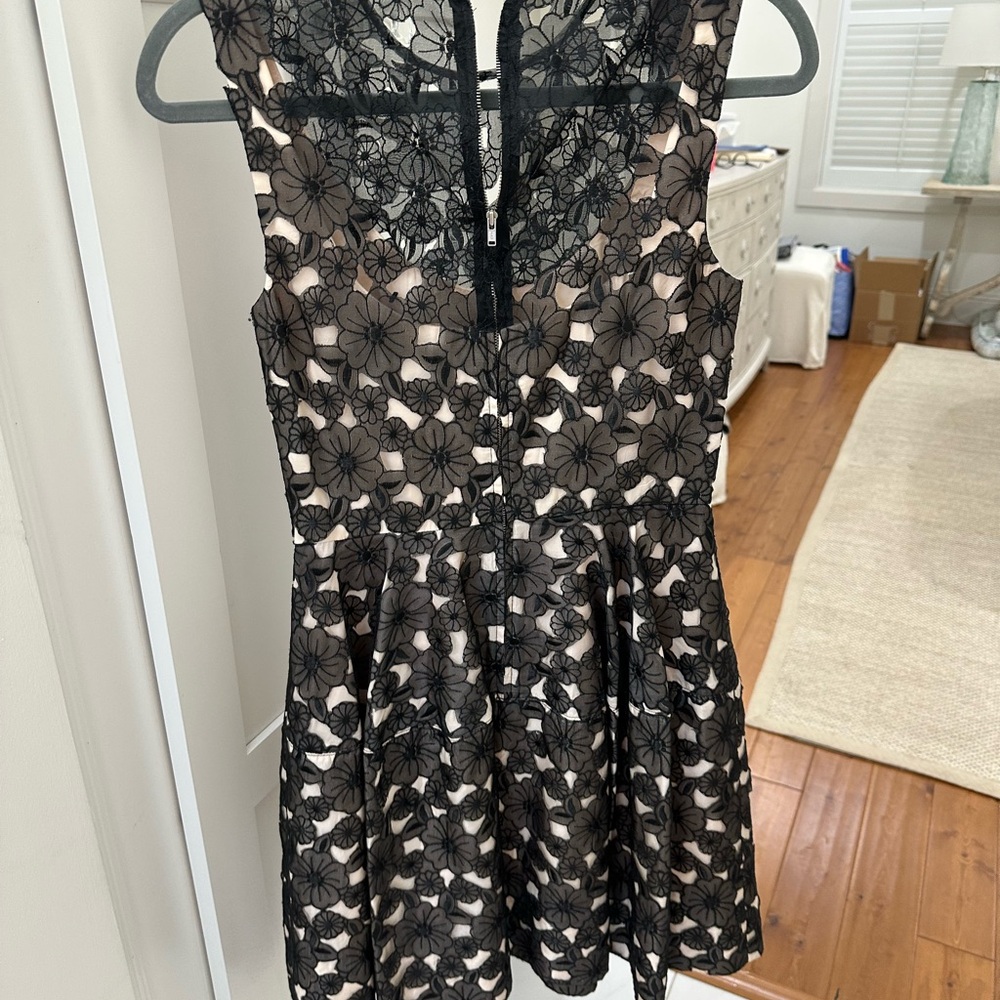 Jill Stuart-size 2-beautiful black floral cut dress